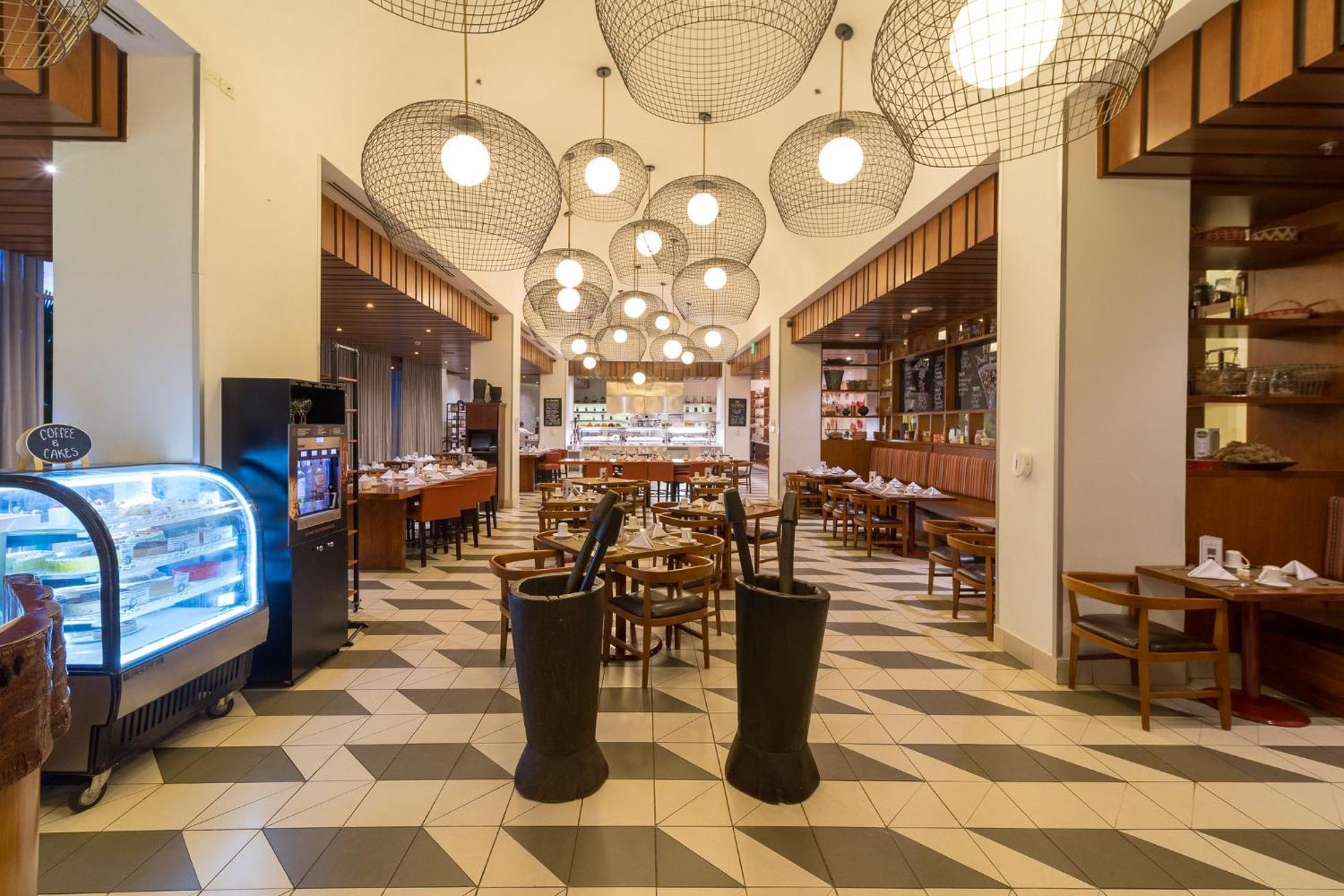 Intercontinental Tegucigalpa At Multiplaza Mall By Ihg Bagian luar foto