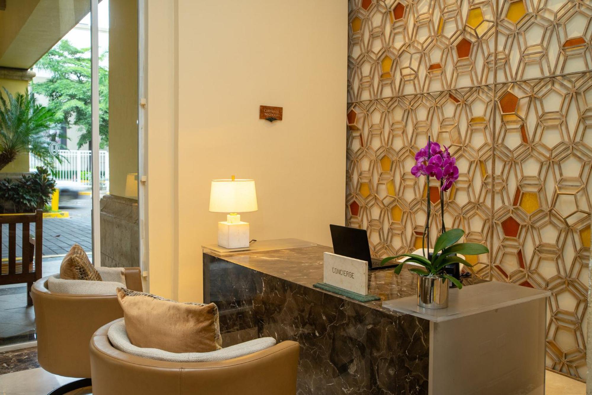 Intercontinental Tegucigalpa At Multiplaza Mall By Ihg Bagian luar foto